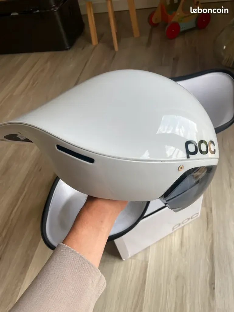 Used POC Tempor 2024 bike — image 2 of 10