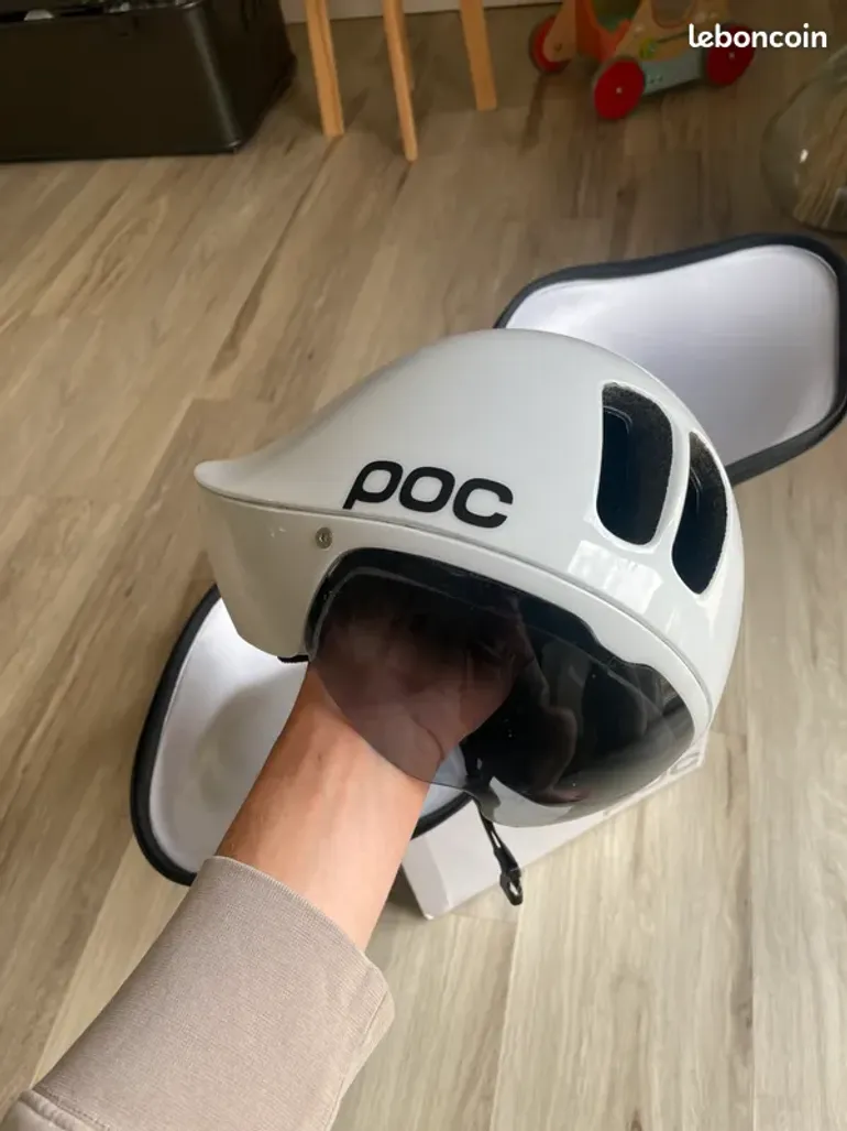 Used POC Tempor 2024 bike — image 1 of 10