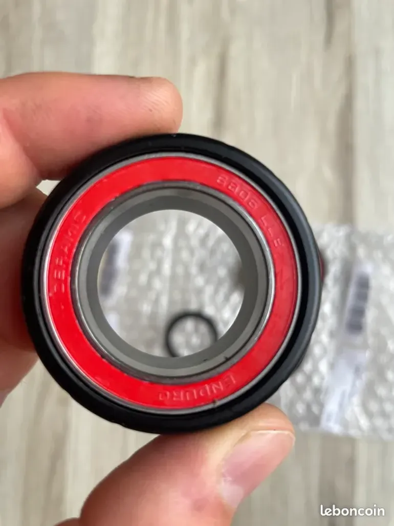 Použité Nova Ride Ceramic BSA 30mm 2026 bike — obrázek 3 z 6