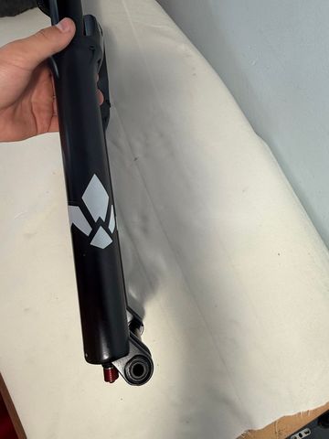 Použité Formula 35 2025 bike — obrázek 9 z 10