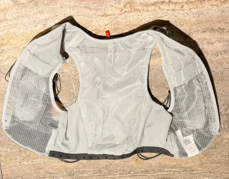 Used Lightweight Veil 12 bike — image 3 of 7