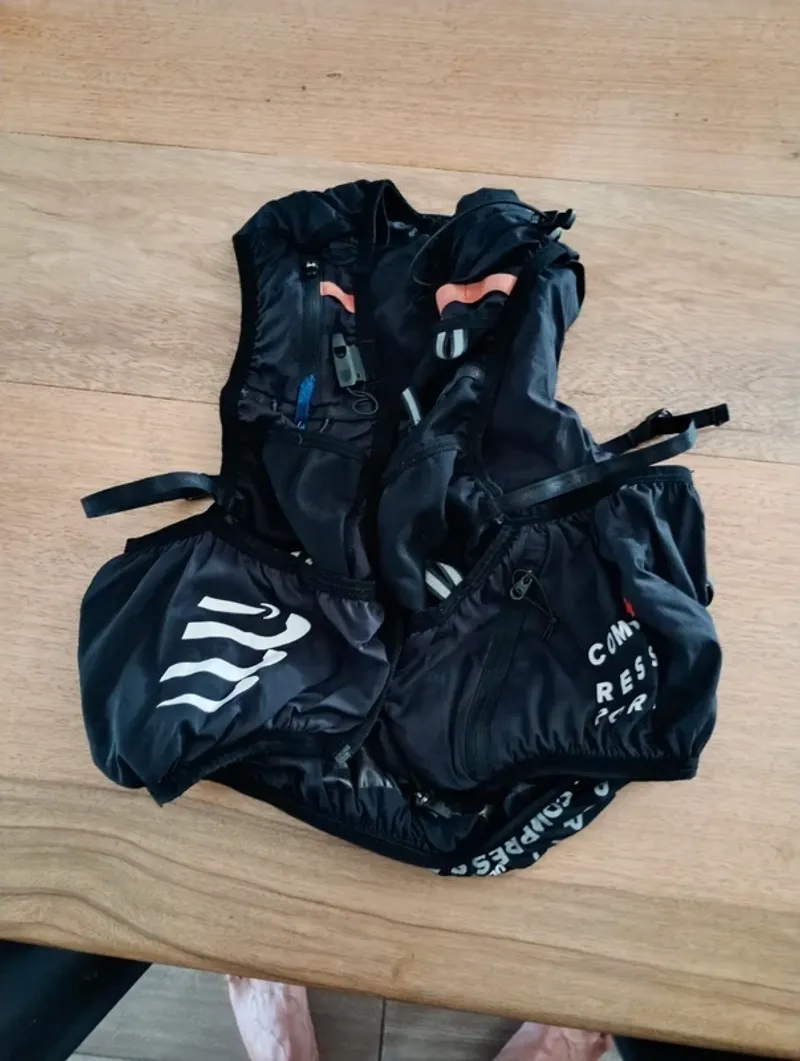 Brugt Compressport Gilet Running Accessories