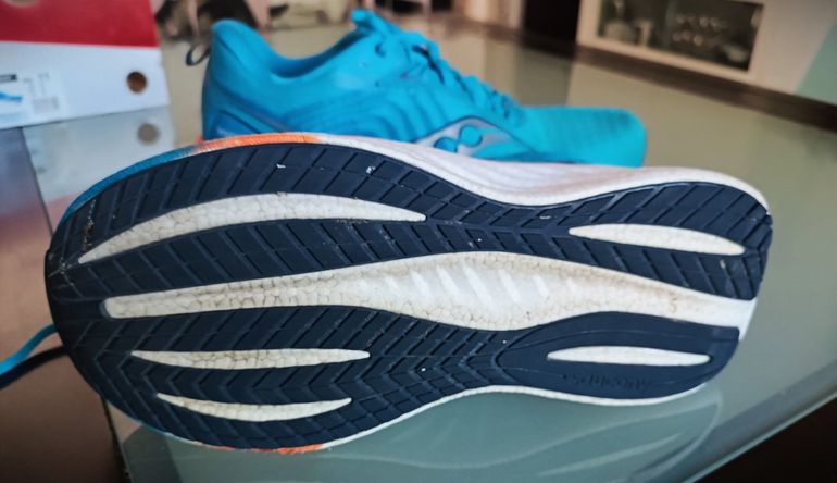 Gebrauchtes Saucony Triumph 22 bike — Bild 12 von 15