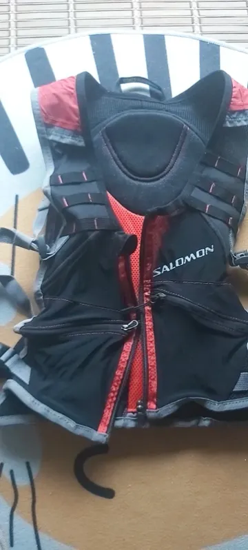 Used Salomon Trail Running Backpack bike — image 2 of 2