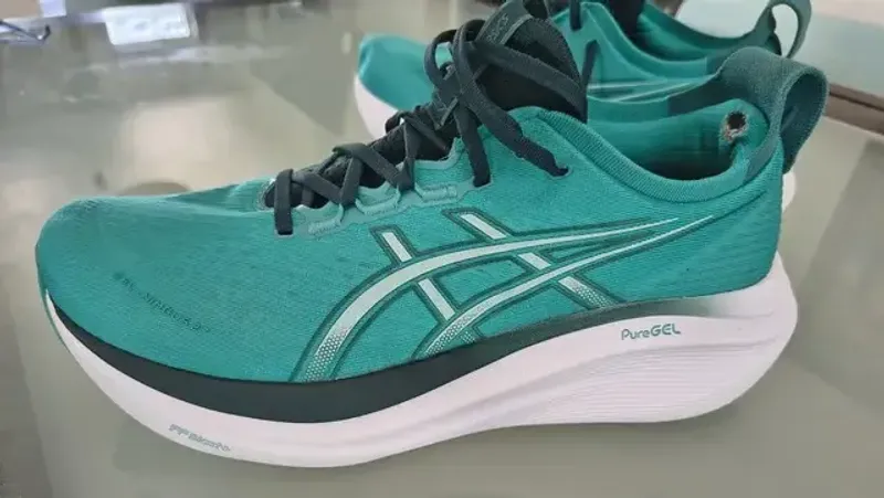 Used Verde Nimbus 27 2026 Running Shoes