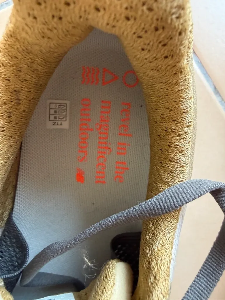 Used New Balance Fresh Foam X Hierro v2 bike — image 3 of 9