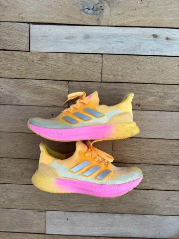 Brugt Adidas Ultraboost bike — billede 1 af 6