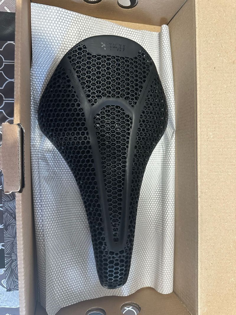 Gebrauchtes Fizik Vento Argo R1 Adaptive Saddle 2026 Saddles & Seatposts
