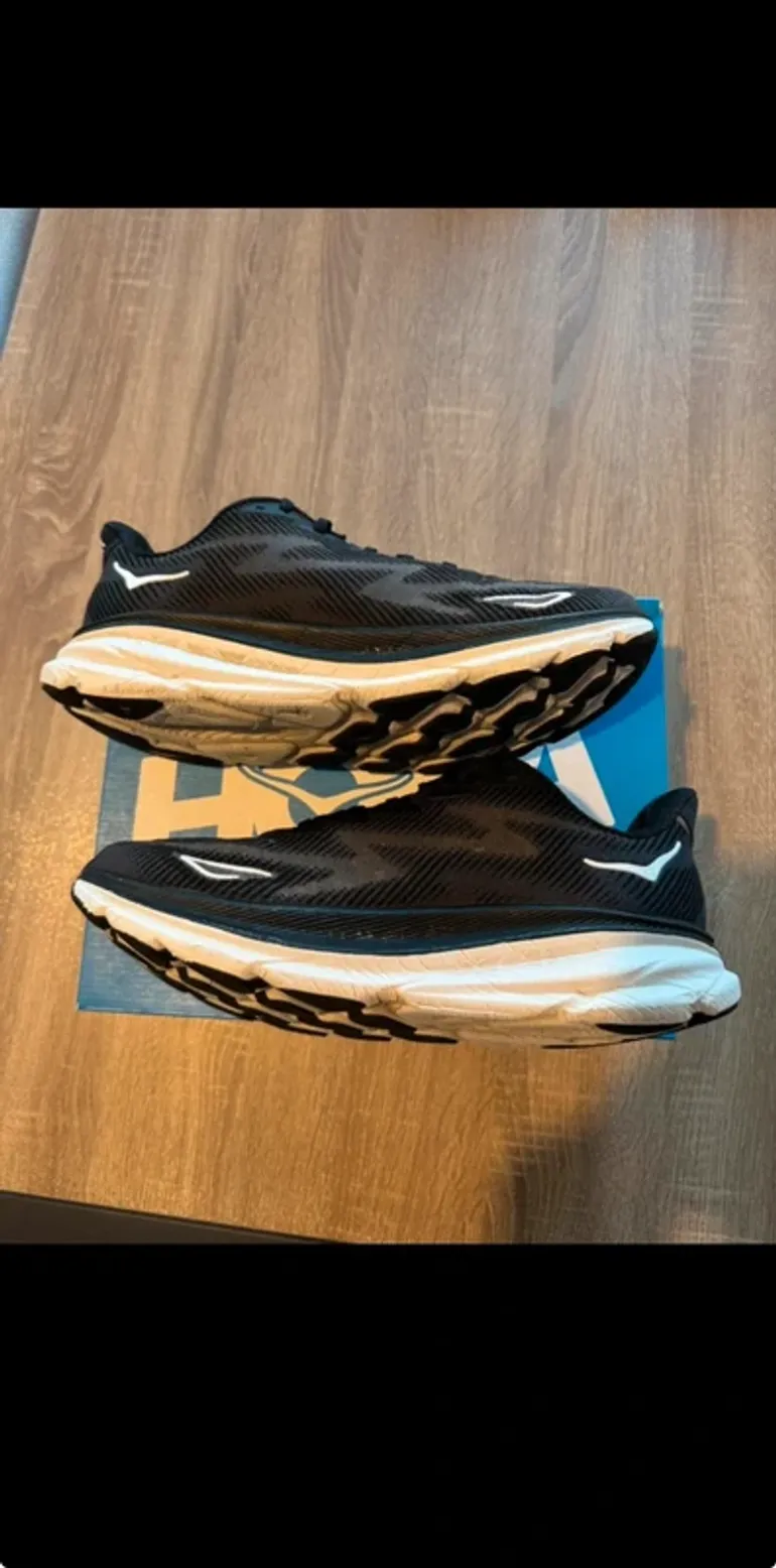 Hoka Clifton 9 bike usato — immagine 2 di 10