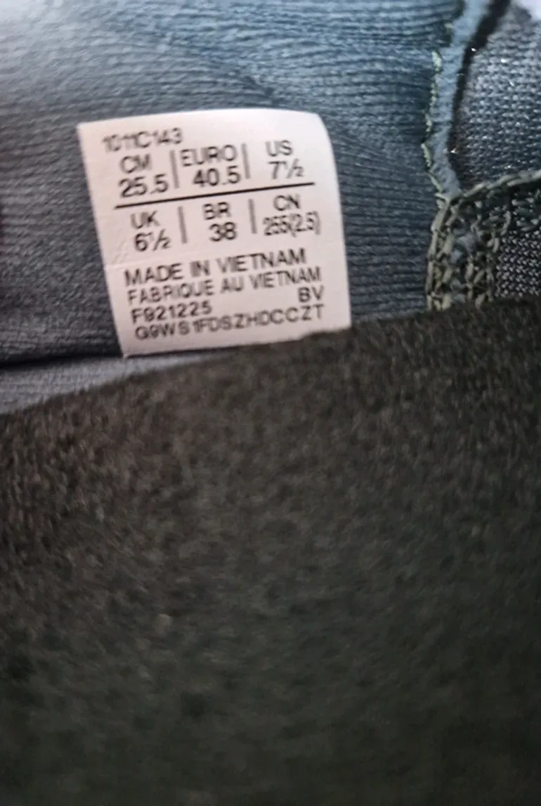 Used Asics Gel-Cumulus 28 bike — image 3 of 4