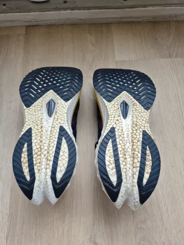 Used Saucony Endorphin Speed 4 bike — image 7 of 7