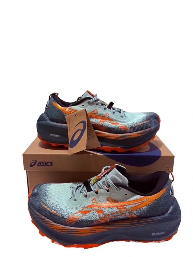 Używany Orange Trabuco Max 4 Running Shoes