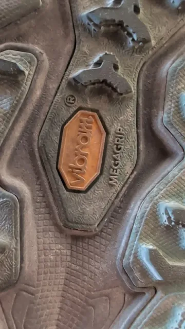 Used Hoka Speedgoat 6 bike — image 4 of 7