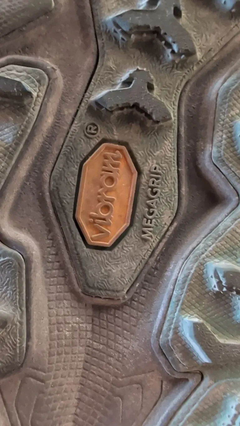 Used Hoka Speedgoat 6 bike — image 4 of 7