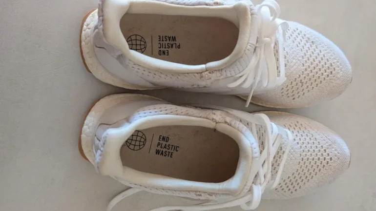 Used Adidas Ultra Boost bike — image 5 of 9