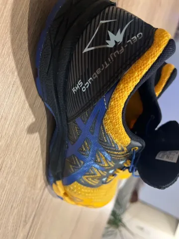 Used Asics Grip bike — image 6 of 7