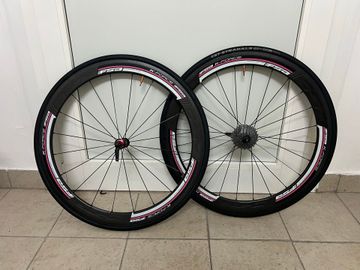 Used Fsa K-Force bike — image 1 of 5