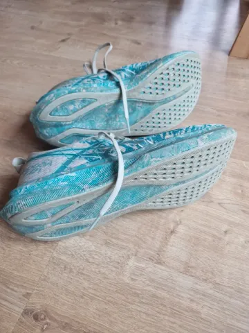 Used Asics Gel Noosa Tri bike — image 5 of 6