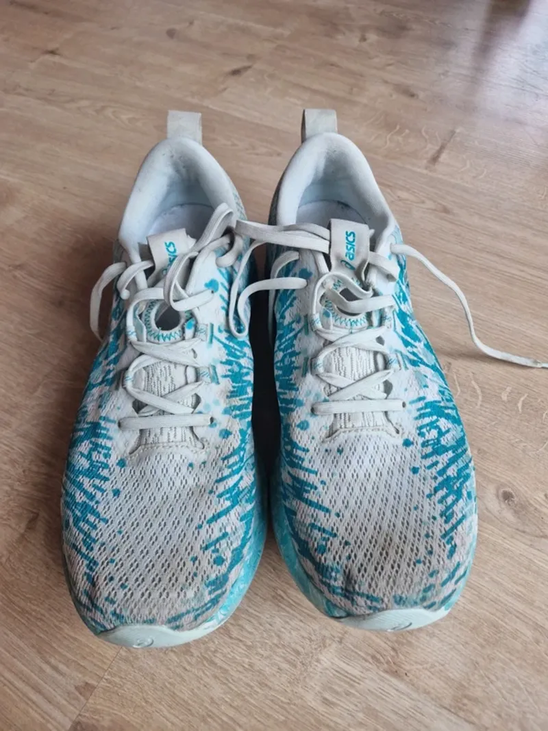 Asics Gel Noosa Tri Running Shoes usato