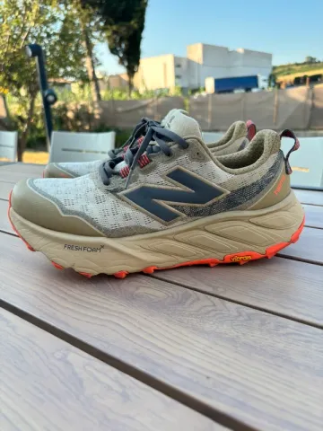 Gebrauchtes New Balance Fresh Foam X Hierro V9 bike — Bild 2 von 6