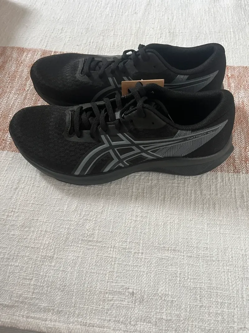 Asics Running Shoes Running Shoes d'occasion