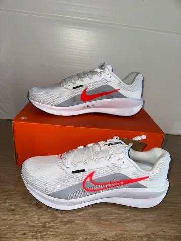 Tweedehands Nike Running Shoes bike — afbeelding 1 van 10