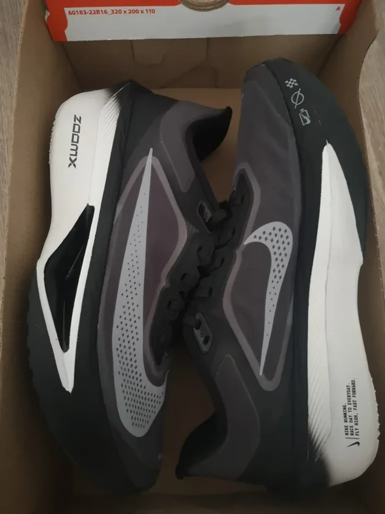 Nike Zoom Fly 6 bike d'occasion — image 4 sur 5