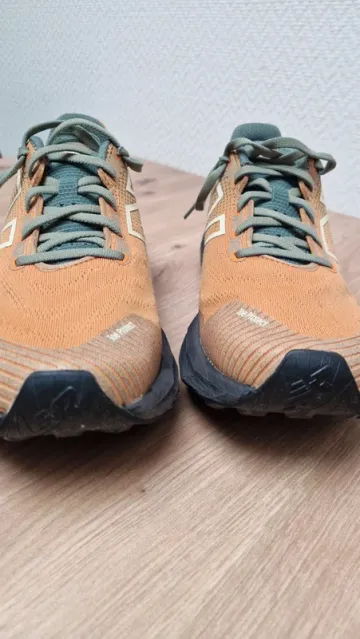 Gebrauchtes New Balance FuelCell Venym bike — Bild 2 von 6