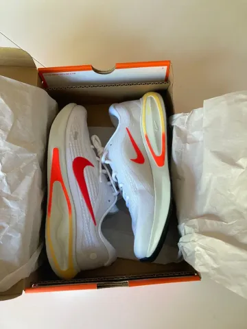 Tweedehands Nike Journey Run bike — afbeelding 10 van 10