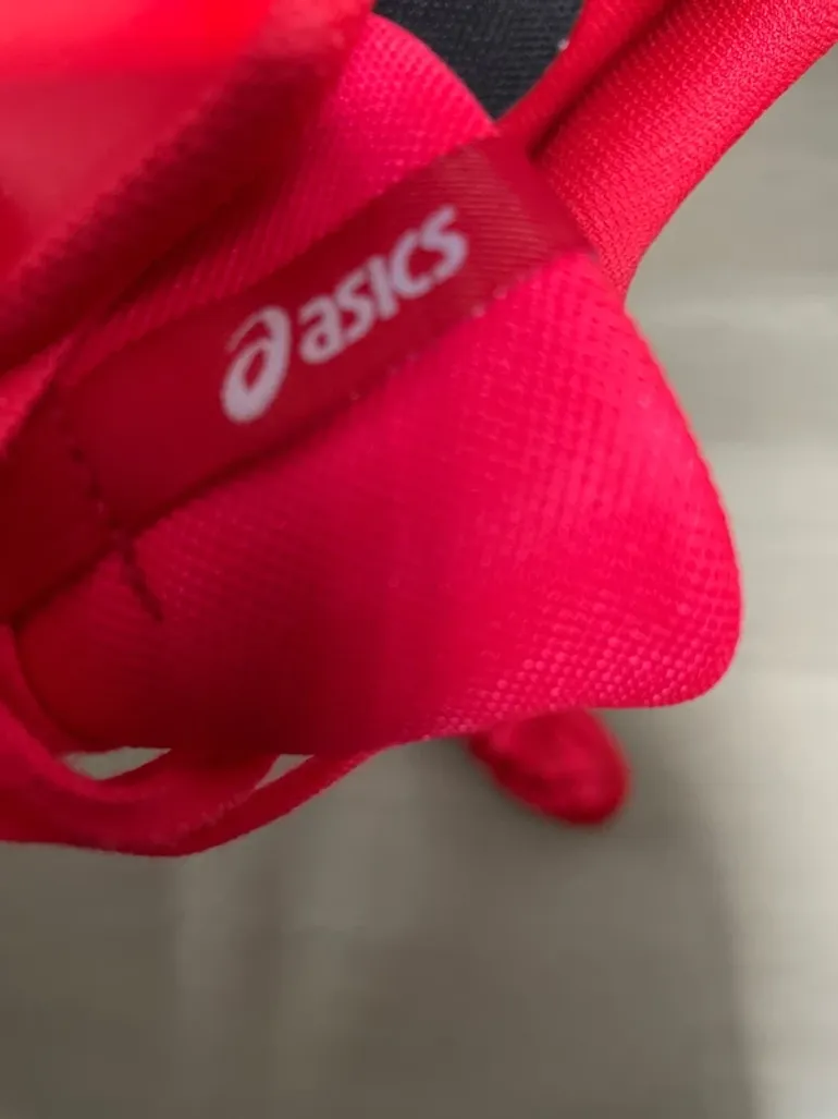 Używany Asics Spikes bike — zdjęcie 4 z 5