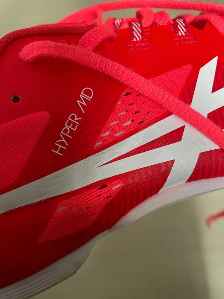 Używany Asics Spikes bike — zdjęcie 2 z 5