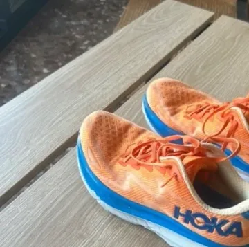 Used Hoka Clifton 9 bike — image 2 of 5