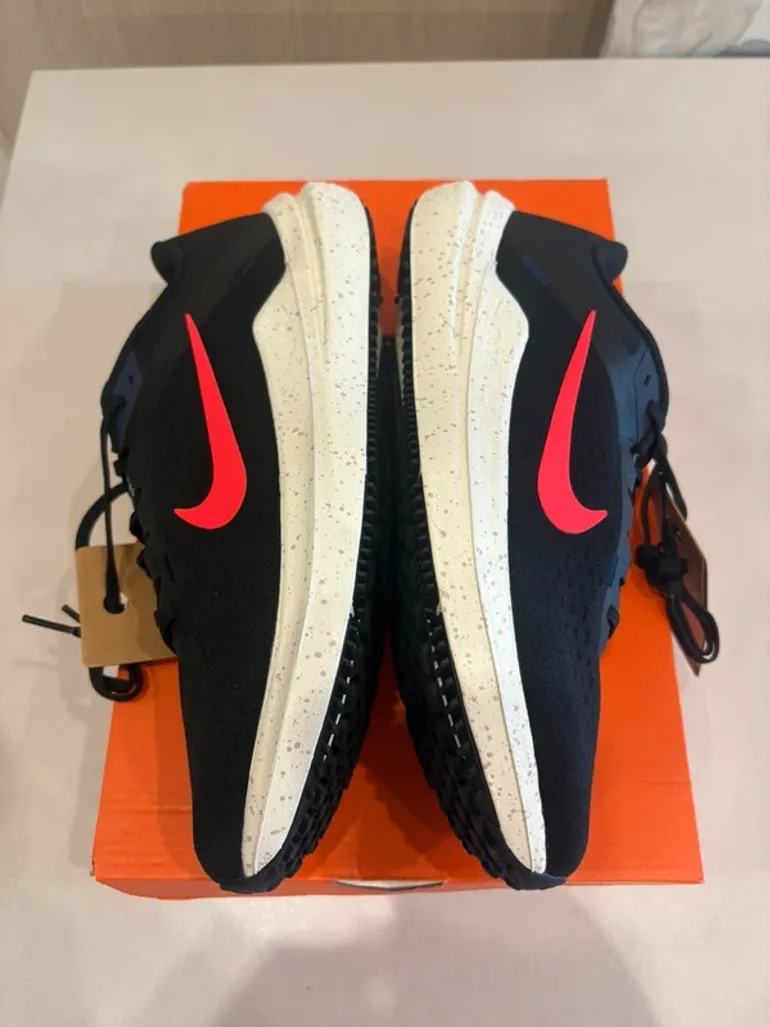 Used Nike Air Winflo 10 bike — image 6 of 10