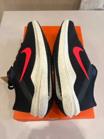 Used Nike Air Winflo 10 bike — image 5 of 10