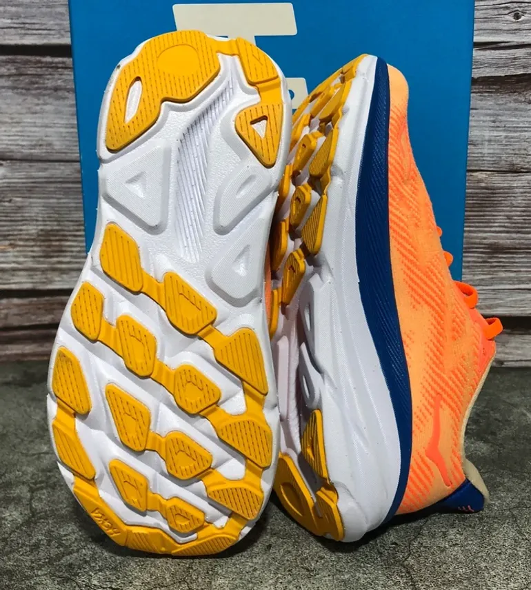 Używany Hoka Clifton 9 bike — zdjęcie 4 z 4