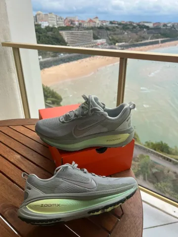 Używany Nike Vomero 18 bike — zdjęcie 2 z 5