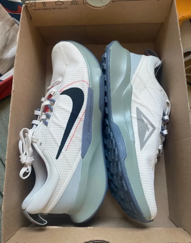 Used Nike Juniper Trail 2 NN Running Shoes