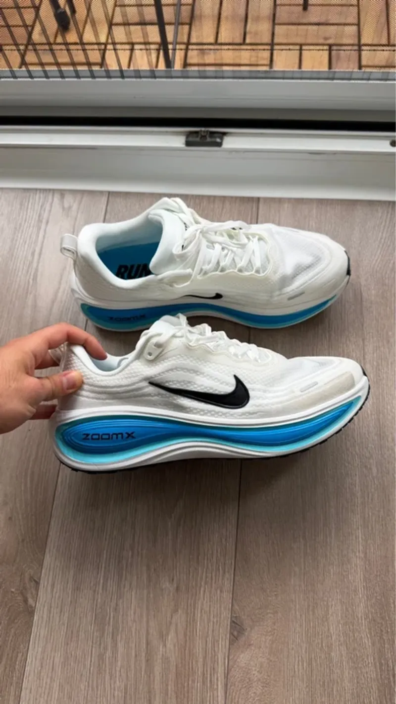 Gebrauchtes Nike Vomero Plus Running Shoes
