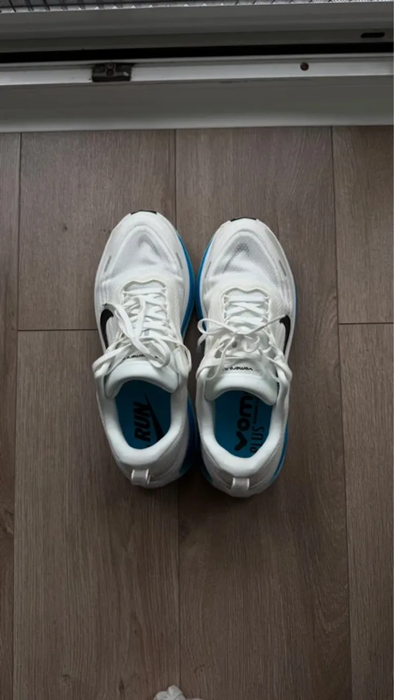 Used Nike Vomero Plus bike — image 4 of 6