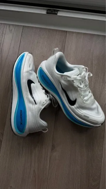 Used Nike Vomero Plus bike — image 2 of 6