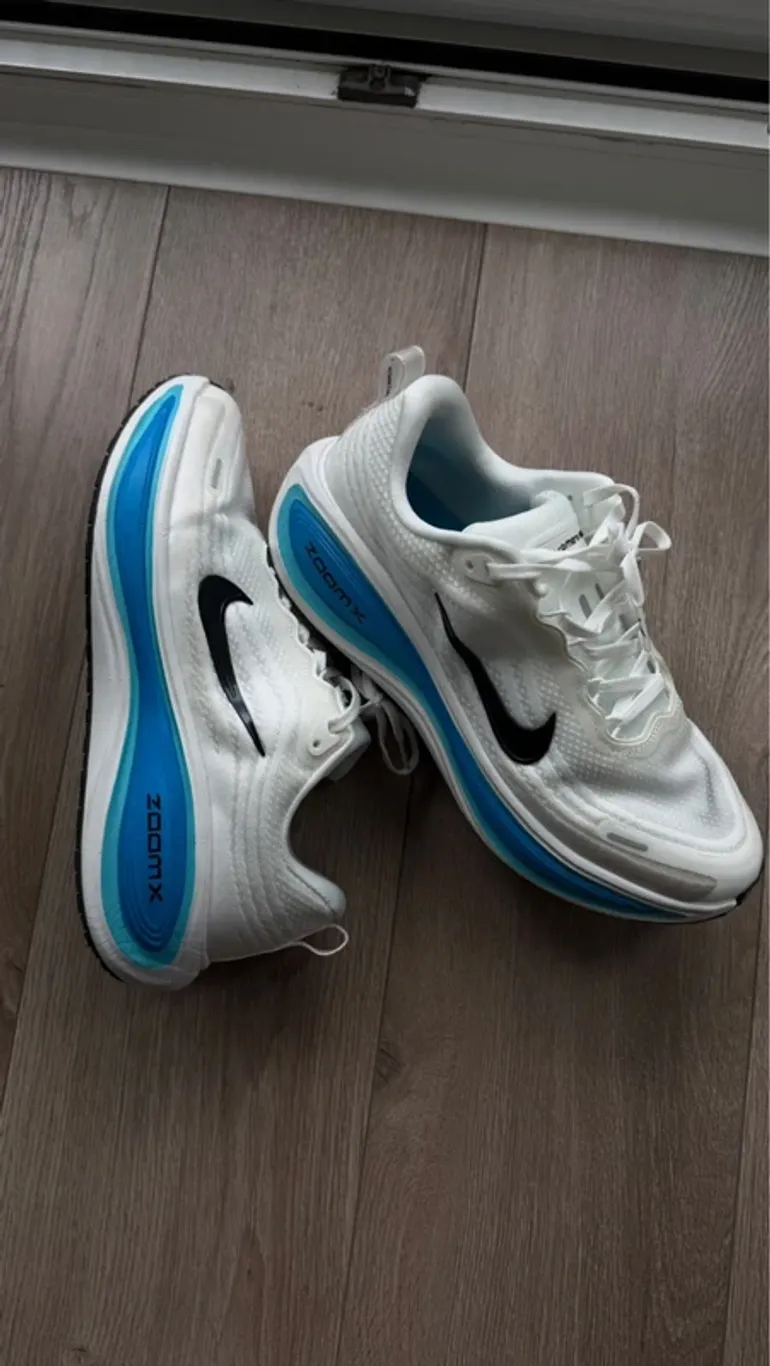 Used Nike Vomero Plus bike — image 2 of 6
