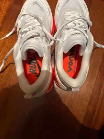 Used Nike Vomero Plus bike — image 3 of 8