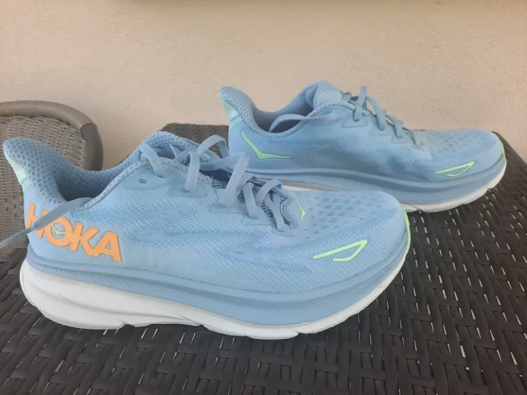 Used Hoka Clifton 9 bike — image 2 of 5