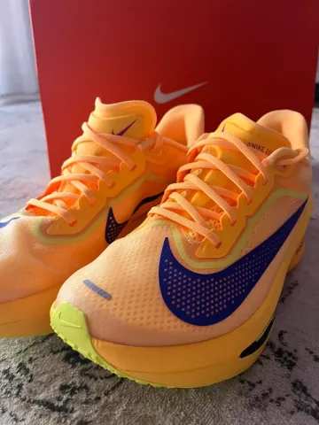 Used Nike Zoom Fly 6 bike — image 2 of 9
