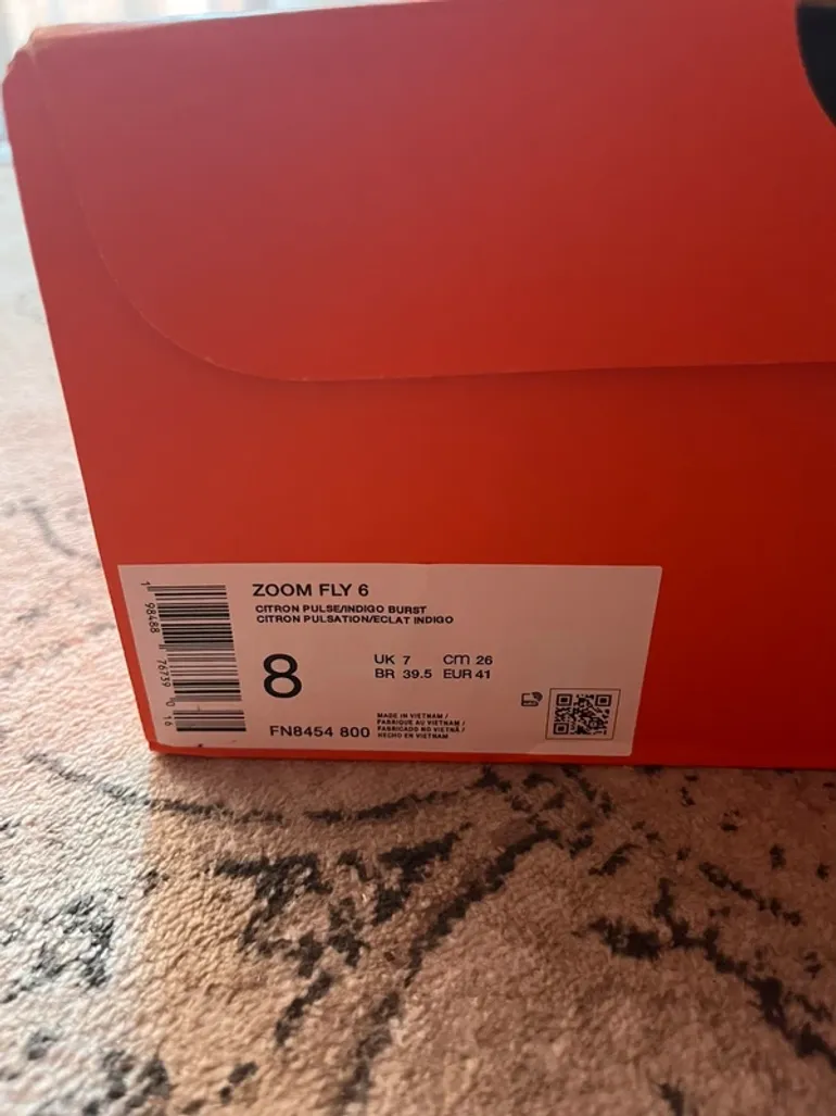Used Nike Zoom Fly 6 bike — image 9 of 9