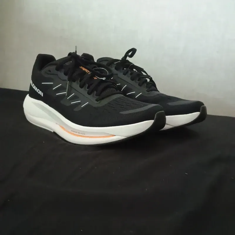 Used Salomon Spectur Running Shoes