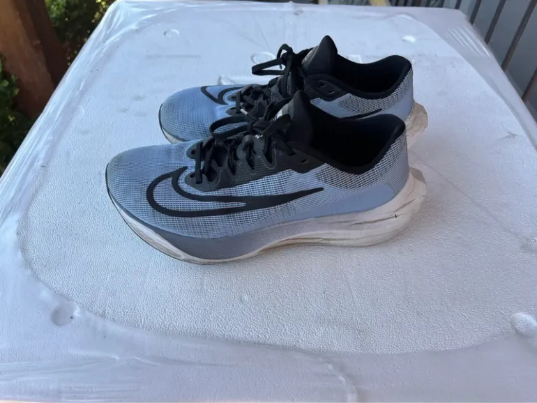 Używany Nike Zoom Fly 5 bike — zdjęcie 5 z 6
