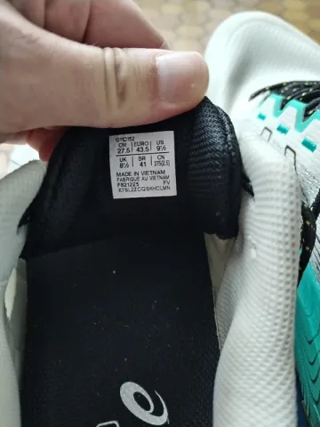 Used Asics Trabuco Terra 3 bike — image 8 of 9