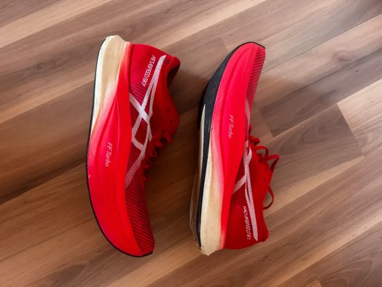Brugt Asics Metaspeed Sky bike — billede 3 af 5