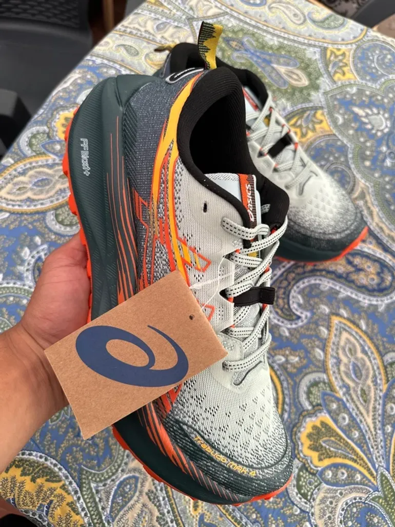 Używany Asics Gel Trabuco Max 4 bike — zdjęcie 3 z 11